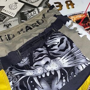 🦁🏄• 🦁 🌊 ⚫️ED HARDY x Surf’s Up Vibes•🦁⚫️🌊